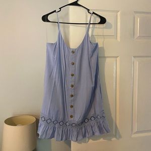 Light lavender dress with adjustable straps. Size M.